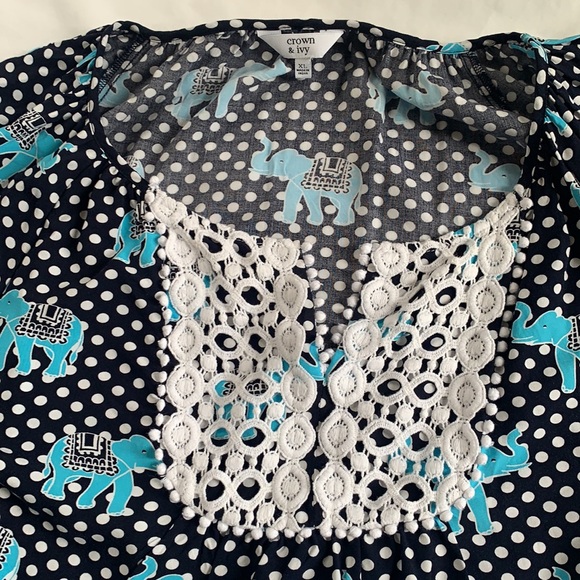 Crown & Ivy Blouse - Picture 2 of 4